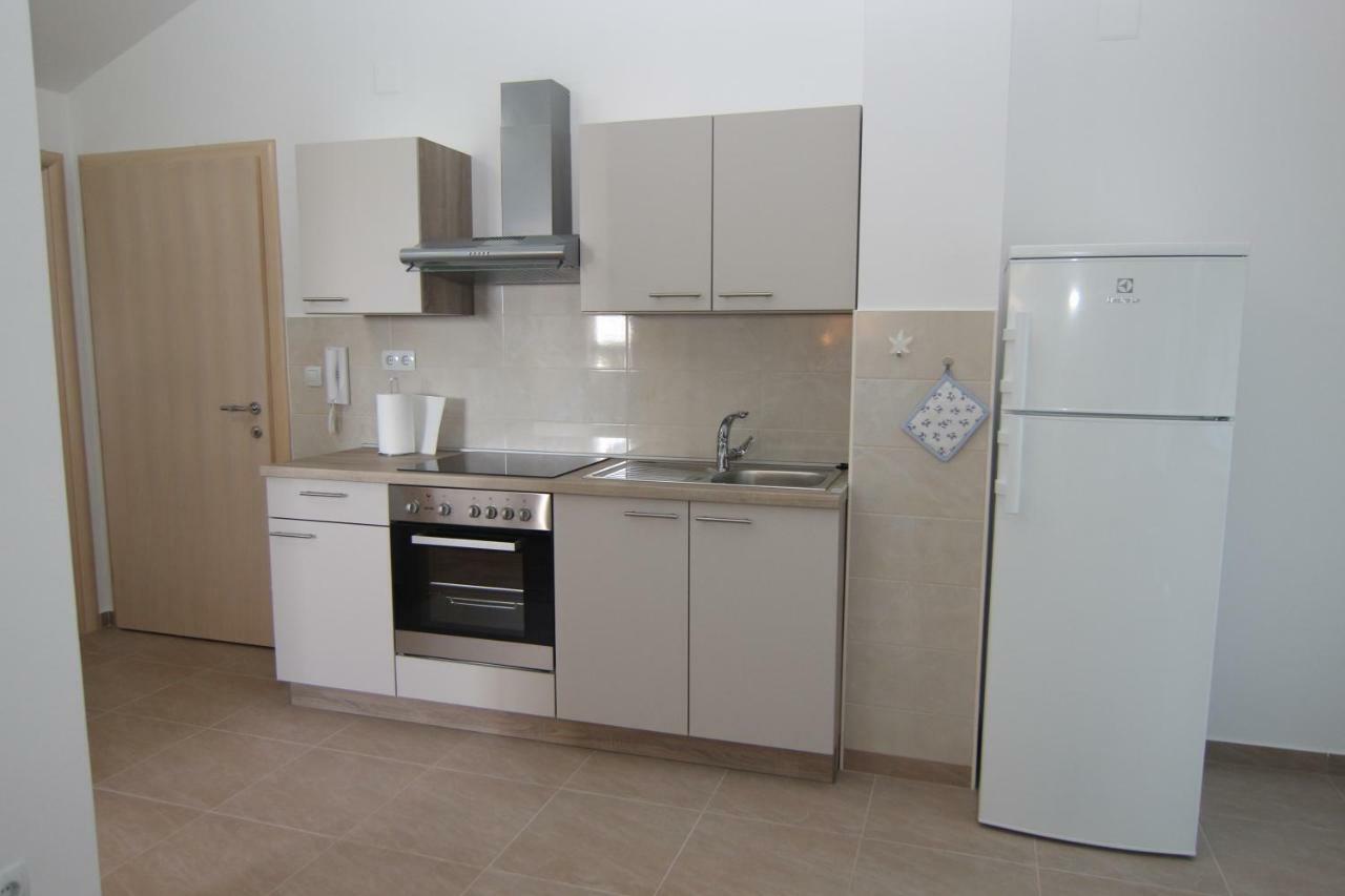 Appartamento Family House Damir *